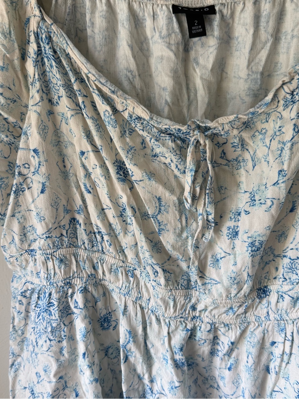 Torrid Floral Peasant Blouse in Cream and Light Blue - Picture 4 of 6